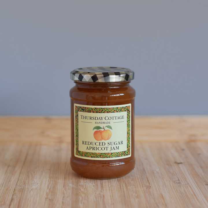 Reduced Sugar Apricot Jam 