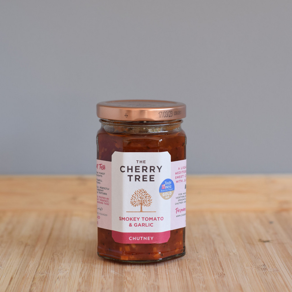 Smokey Tomato & Garlic Chutney | Shop | Moores Biscuits